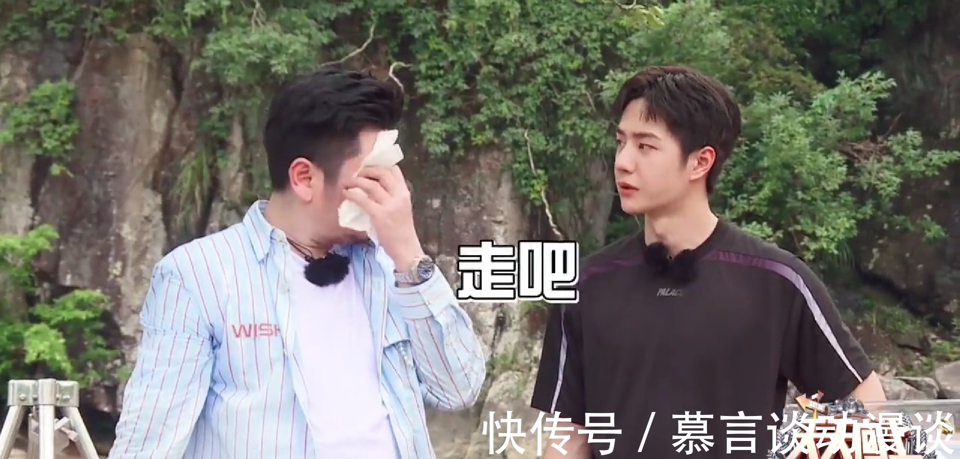 小白|王一博:天妈执着在做菜这事上,王一宝却是无心做菜,只想下水~