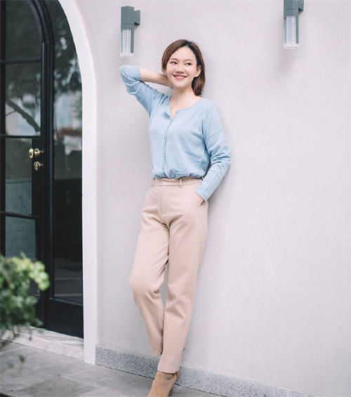 烟管 开衫+烟管裤=今秋王炸组合，洋气显瘦，你不穿一次都不知道有多美