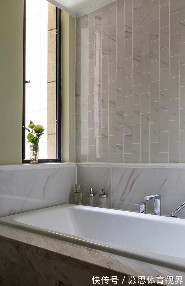 客厅|他家136平新房,家具优雅,客厅大方,背景墙富有品味!太迷人了