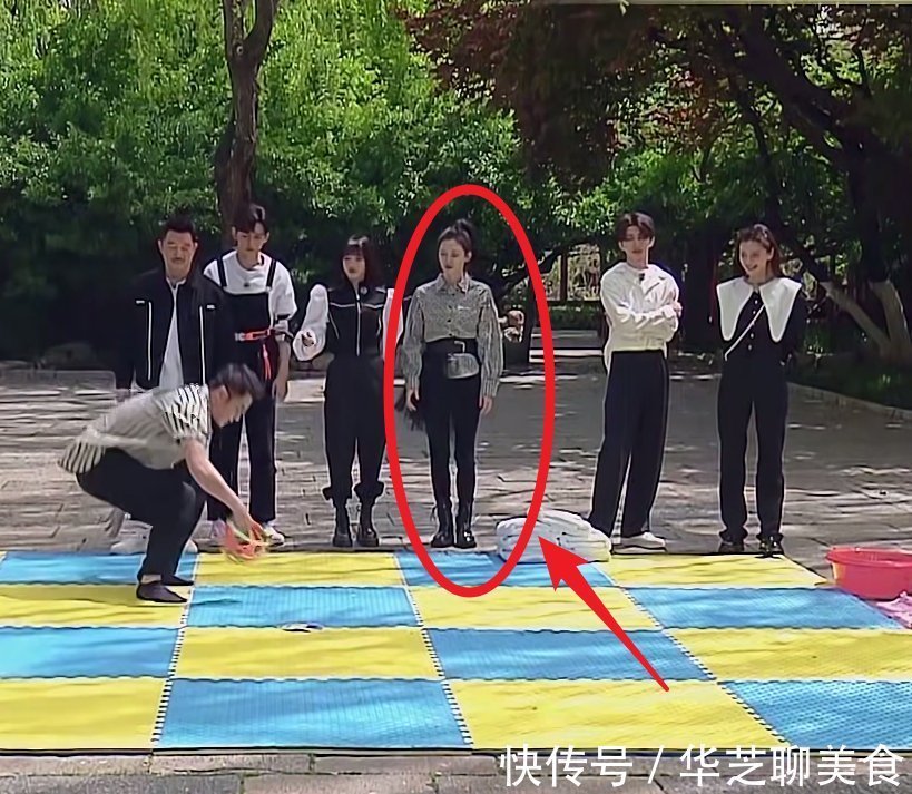 苗苗首次上跑男9,和郑恺全程秀恩爱,产后身材却成全场焦点