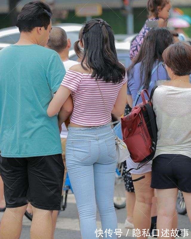 无袖 时尚打底裤既清新又美丽，造型个性又有时尚感，展现时尚！