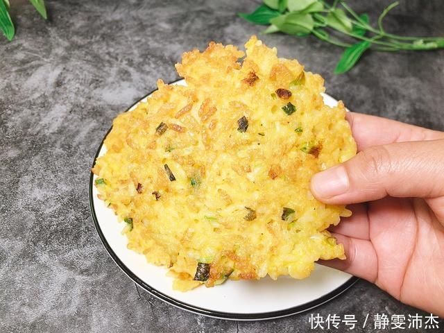 包子油条靠边站,早餐就吃它,不用面粉,不加水,10分钟上桌,香