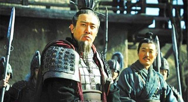 功高盖主|他功高盖主,一生杀了六个皇帝,建立南朝刘宋王朝,成为开国皇帝