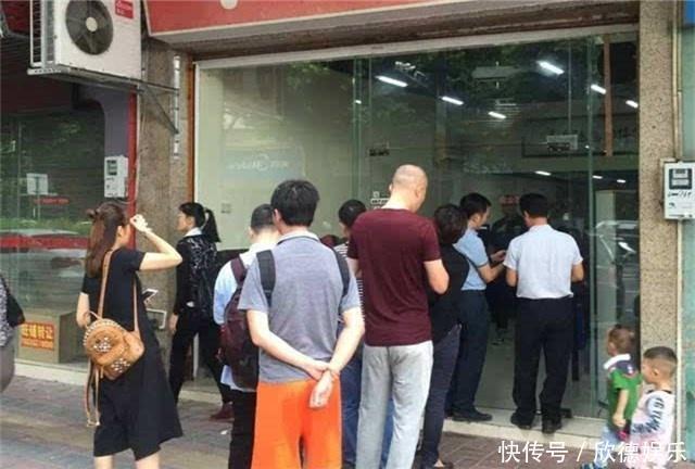 最“硬气”餐馆,规定“三不准”,必须要遵守,犯一条会被轰出来