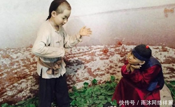 少年“闰土”的结局:晚年被鲁迅家辞退,晚年因没钱看病去世