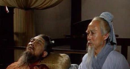 是因为|曹操当年杀华佗真的是因为多疑吗?终于明白,曹操才是最睿智的人