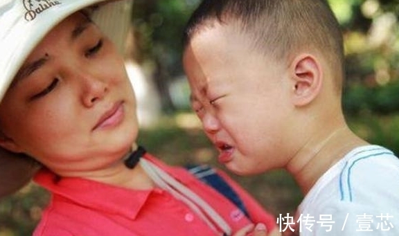 爸爸|5岁女儿累了求抱抱,被爸爸残忍拒绝,结果一句话宝爸乖乖就范