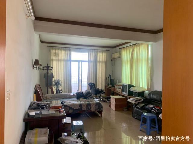 房产|广东省佛山市一1186平房产拍卖，以854万元成交