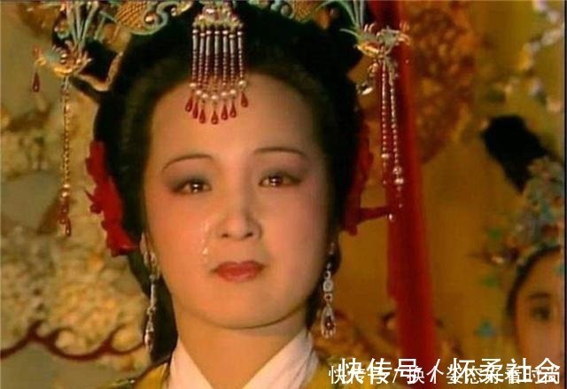 红楼梦!此人是红楼梦里最蠢的女人,四件事将贾家推上绝路,件件扎心