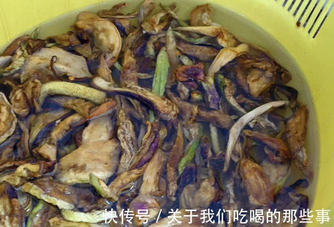 茄子|立秋后，碰到这碱性食材，买50斤晒干，能放1年，冬天吃比肉还香