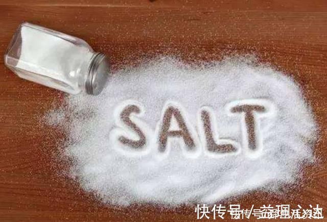 宝妈|宝宝什么时候开始吃盐合适并不是越晚越好!原来很多父母都做错了