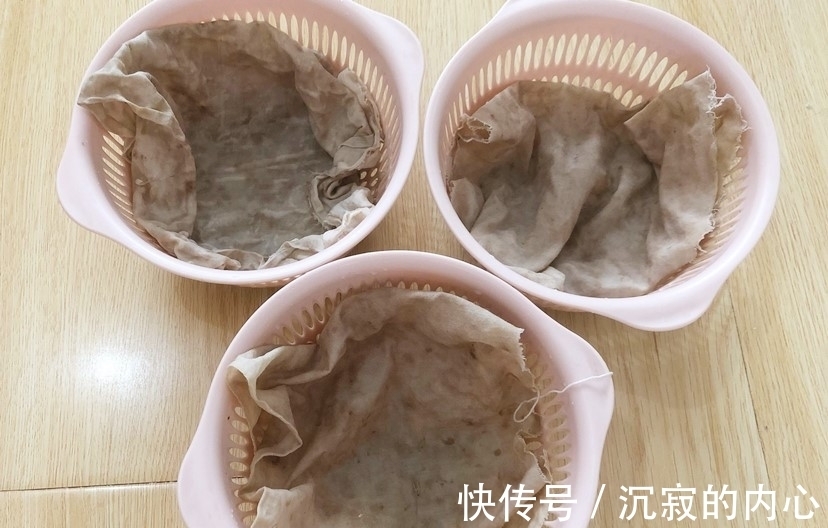 想吃豆芽不用买,教你自己在家种,4天一茬,随吃随种,特省事