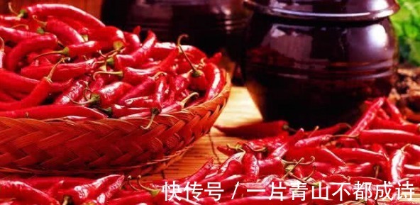 泡菜|女性得了妇科炎症,不要吃以下4种食物,不妨了解一下!