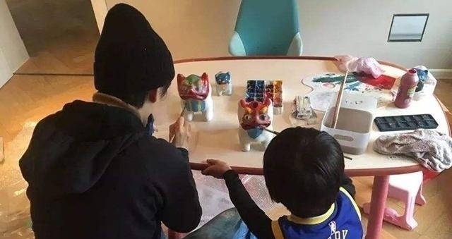 生长发育|孩子发育有标准,低于同龄人时,家长莫急,先找到原因再适当干预