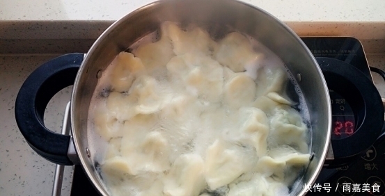 萝卜|包萝卜饺子,切记这两样不能放,很多人做错,难怪味道怪,不好吃