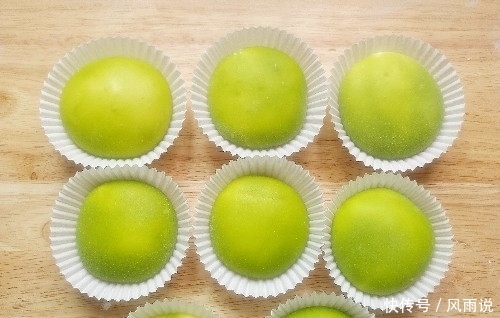 教你自制糯米糍雪糕,软糯香甜真好吃,学会后,夏天来了不用买