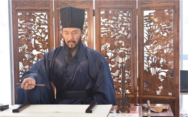 被王阳明视为“完人”,唐伯虎赞为“山中宰相无双”的人是谁