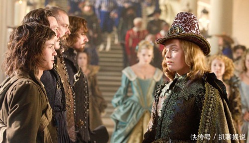 流放到|史上最受爱戴皇帝,全军覆没后百姓还劝他称帝,愿为他全民参军