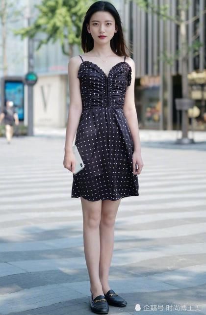 乡下美女与众不同,显气质又好看,一种清纯朴素让人百看不厌