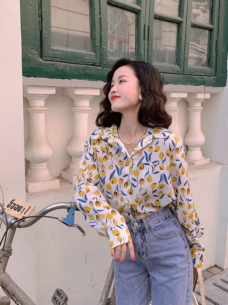 港风女郎|想要穿出七八十年代的氛围感,跟着这样搭就对了!