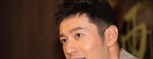 黄晓明发文退出《乘风破浪的姐姐2》，节目组回应迅速，怎么看？