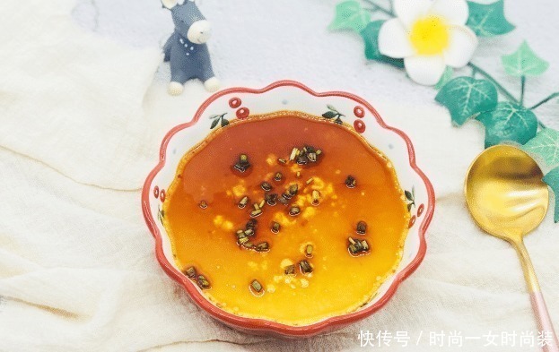豆浆|蒸鸡蛋羹，别再用水蒸了！换成它，鲜嫩Q弹，光滑如镜，没蜂窝