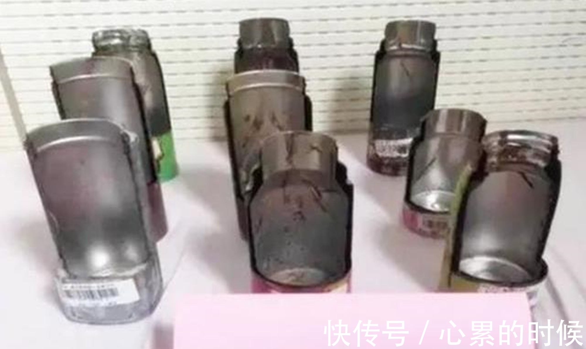 宝妈|保温杯变“索命杯”,倒出来的水都是“毒水”,你家孩子在用吗