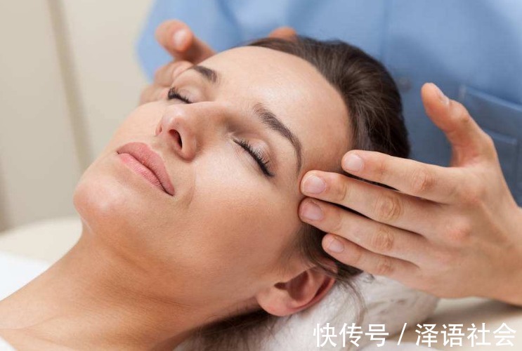 营养物质|人未老先“白头”,老中医玄秒的“偏方”,一用白发立生乌发