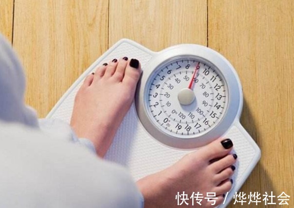 爆瘦|晚上坚持3件事情,脂肪时刻在“燃烧”,一月“爆瘦”十几斤