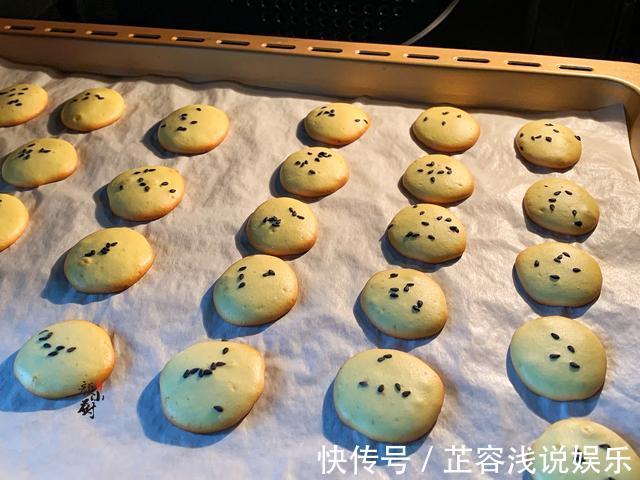 解馋|饼干别再买着吃了,只加3个鸡蛋,就能做的酥脆香甜,好吃又解馋