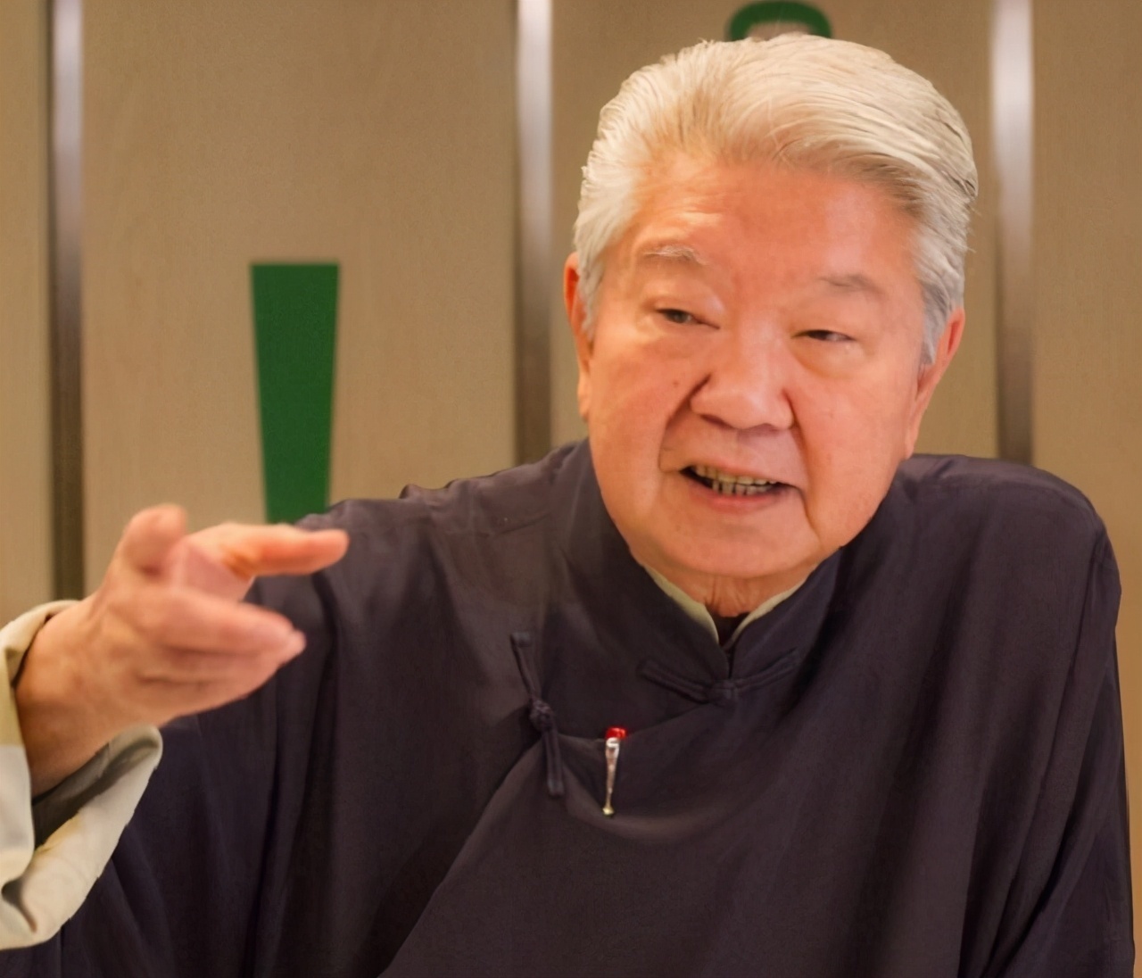 不下|蔡澜:一生不下60个女友,风流倜傥还是风流成性?