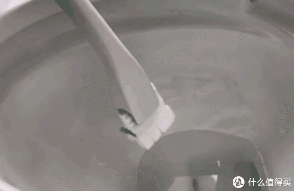 慕斯|厕所里有异味怎么办?学会日本太太的6个小妙招,让厕所一尘不染