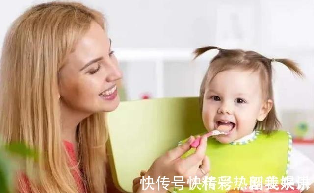 亚麻籽油|这3种油常见且很香,但尽量别给孩子吃,小心影响身体发育