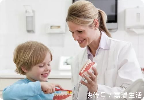 口腔清洁|宝宝这么小为啥有“口臭”?可能是这些细节出了问题