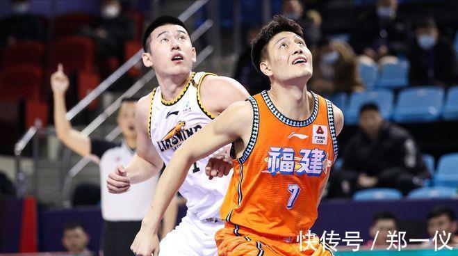 杨鸣|26分豪取9连胜!辽宁男篮惊喜与弱点共存,杨鸣需调整新阵容