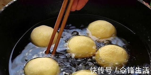 吃了半辈子玉米面,这种做法还是头一次见,营养健康,真馋人