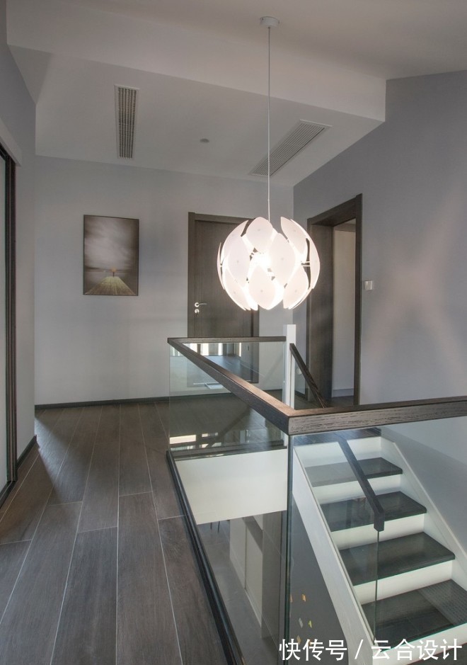 舒适|震惊!不规则的空间也能设计的这么美观舒适,佩服!