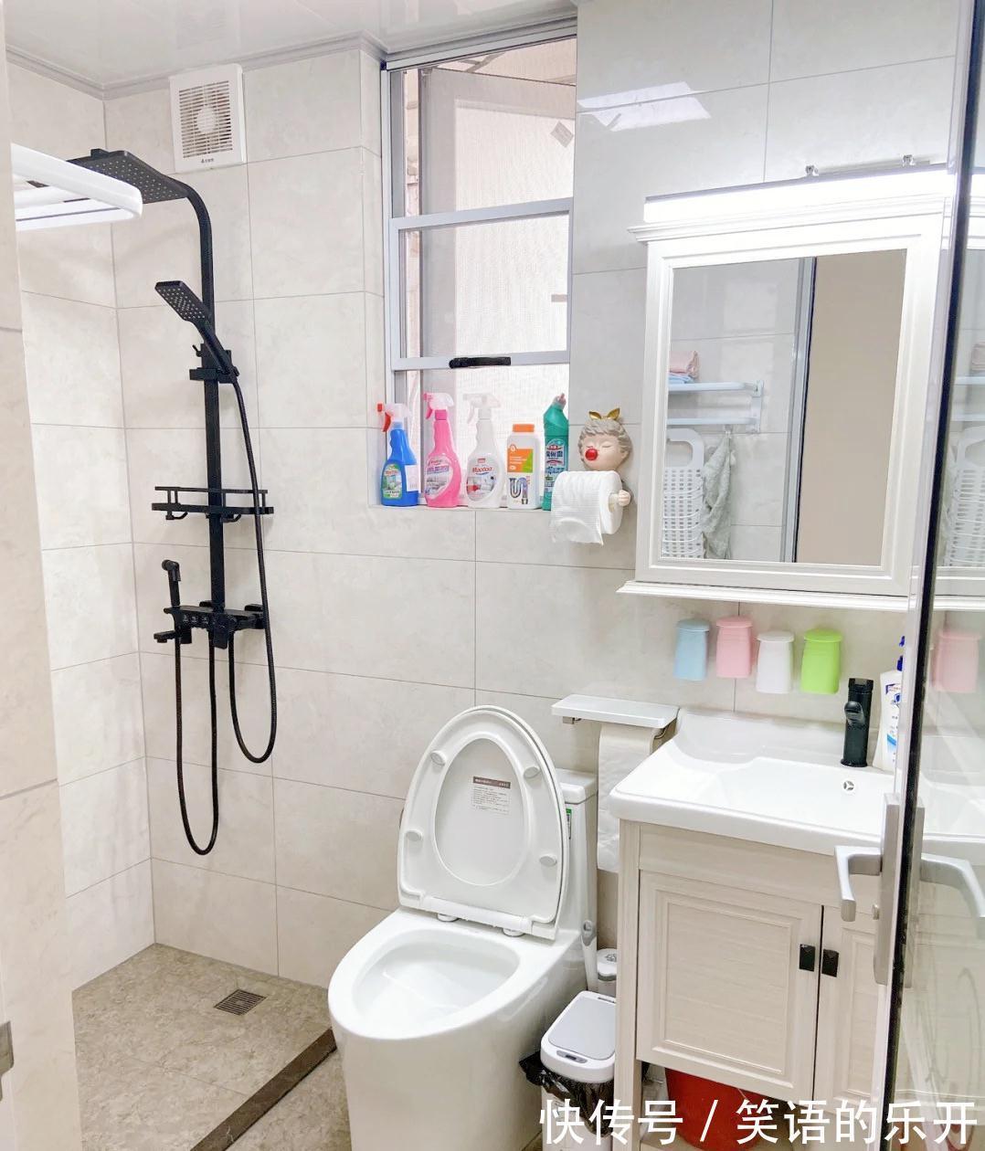 天花板|终于入住新家了,全屋不造型,天花板只做石膏线,温馨又舒适