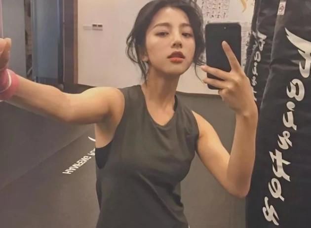 乳腺瘤|正在发育的女孩子,这3件事最好别做,否则“影响生育”可别哭哟