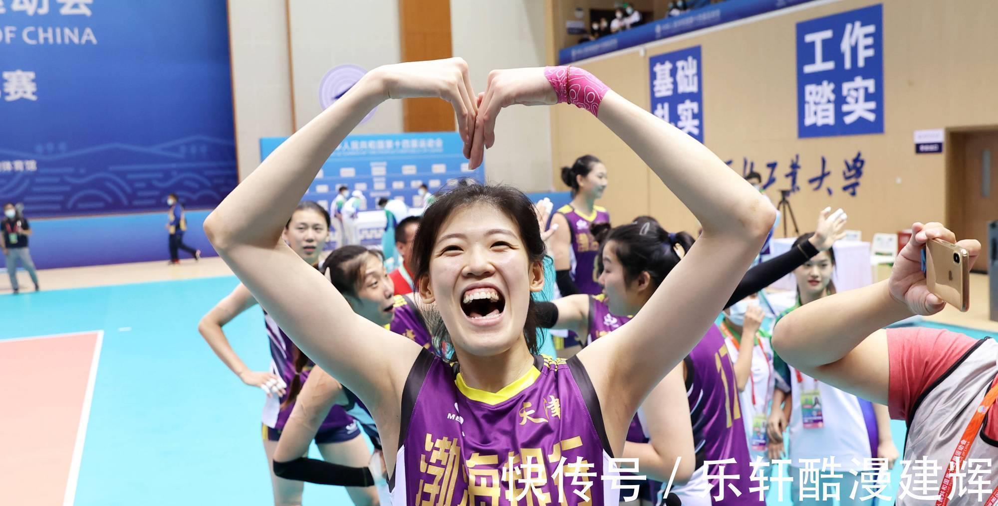 蔡斌|电视专题采访新女排蔡斌挂帅,李盈莹从幕后走到前台成为新核心