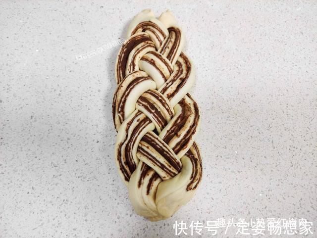 吐司|用这方法做的吐司拉丝效果更好，因为放了红豆沙，放三天也很软