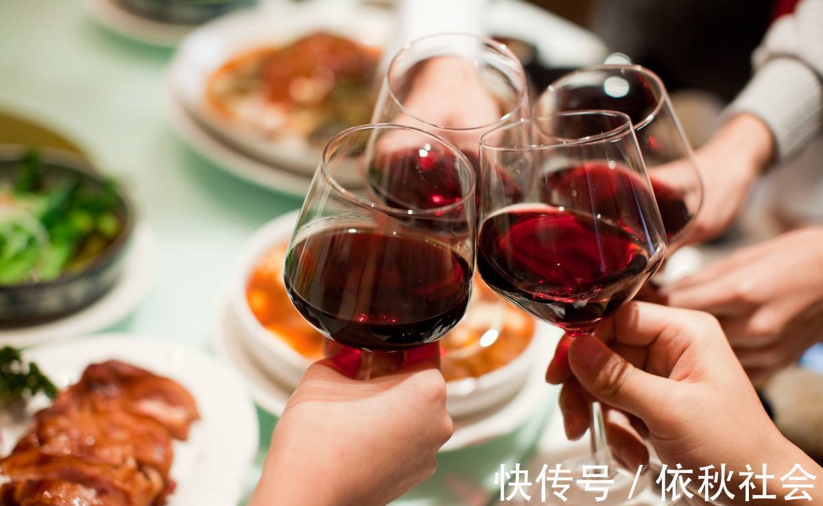 好孩子|父母制定良好的家规,才能教育好孩子,好的家规可以从饭桌上开始