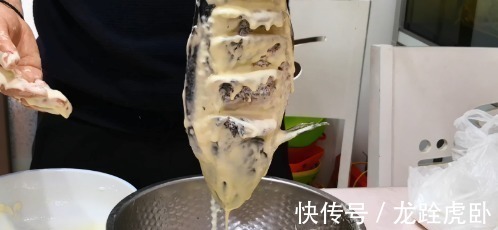 它是鱼腥的“死对头”，做鱼时倒1杯进去，鱼鲜肉嫩，一点也不腥