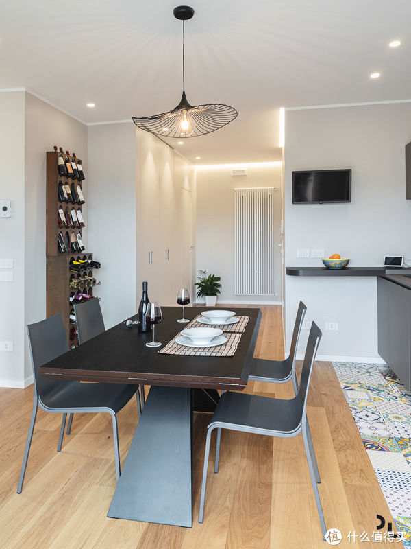 装修|90后丁克一族夫妻的家,装修审美太独特,入户后我被深深吸引了