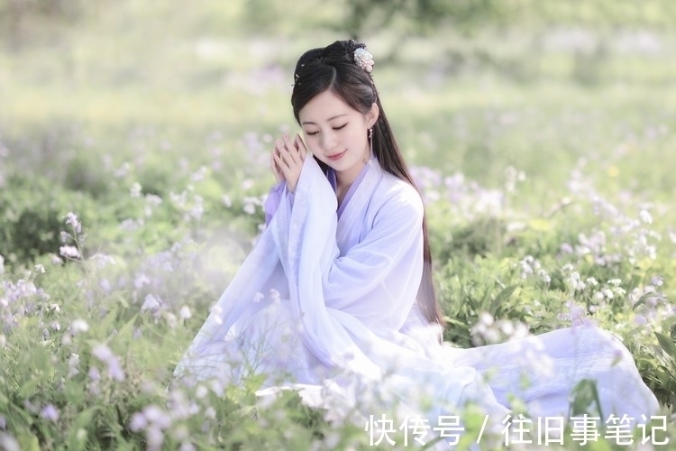 七绝$淡对红尘人与事,何嗔岁月落霜华;绝句随吟,浮生怎可四时嘉?