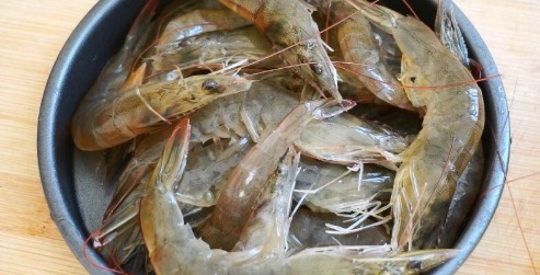 从不|大白菜我家从不炒着吃,配上半斤虾,鲜香味美,上桌就吃光