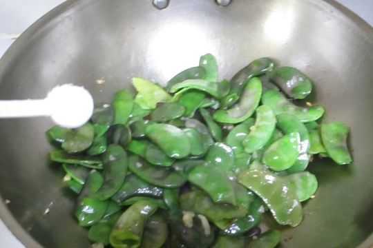 蔬菜中的补钙冠军,钙是鸡肉6倍,比牛奶好吸收,秋天多给孩子吃