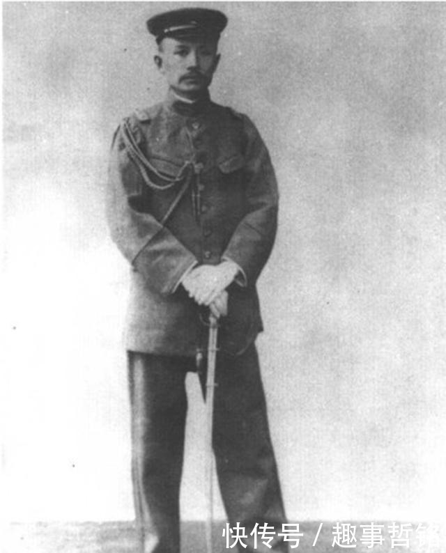 从未|一生风雨飘零,百年是非功过,对他讨论从未停止,是英雄还是小人