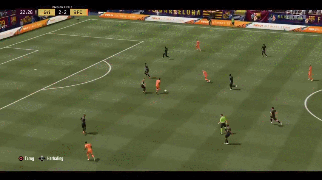 搞笑马里奥|《FIFA 21》奇葩搞笑BUG：球员秒变超级马里奥
