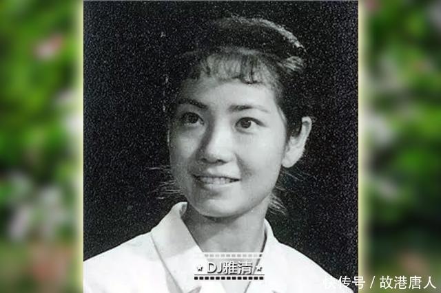 照片$李维康各时期老照片,从小美到老,图7有高玉倩,最后一张全家福